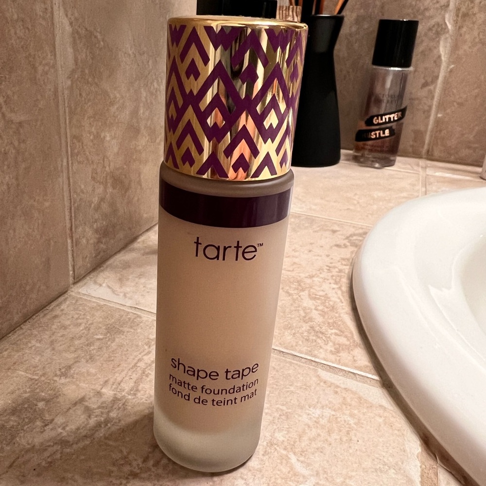 Tarte Shape Tape Matte Foundation